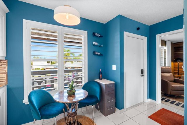 1540 NW 18th Avenue 203, Delray Beach, FL 33445