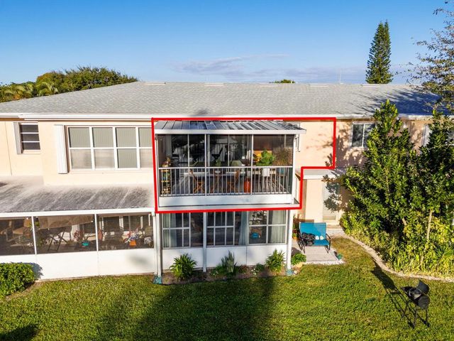 1540 NW 18th Avenue 203, Delray Beach, FL 33445