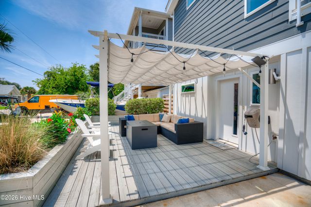 601 Spartanburg Avenue 1, Carolina Beach, NC 28428