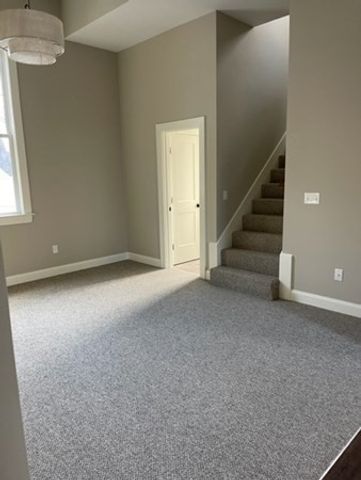 33 West Main Street C, Groton, MA 01450