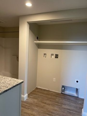 33 West Main Street C, Groton, MA 01450