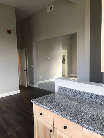 33 West Main Street C, Groton, MA 01450