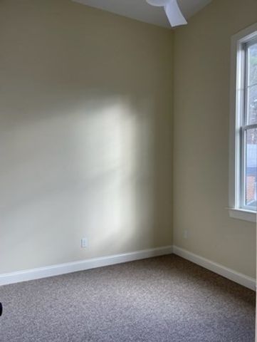 33 West Main Street C, Groton, MA 01450