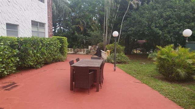 3910 Crystal Lake Drive 403, Deerfield Beach, FL 33064