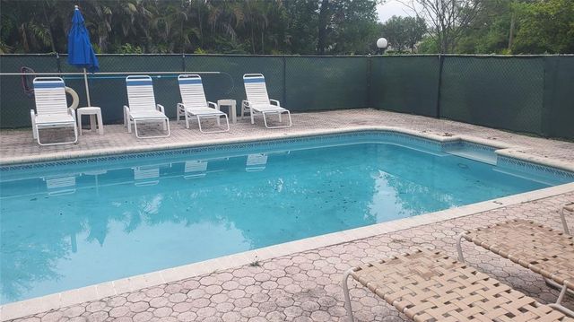 3910 Crystal Lake Drive 403, Deerfield Beach, FL 33064