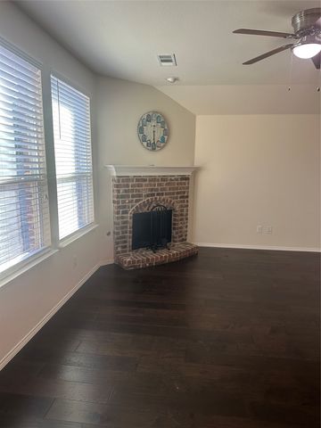 1813 6th Street, Argyle, TX 76226