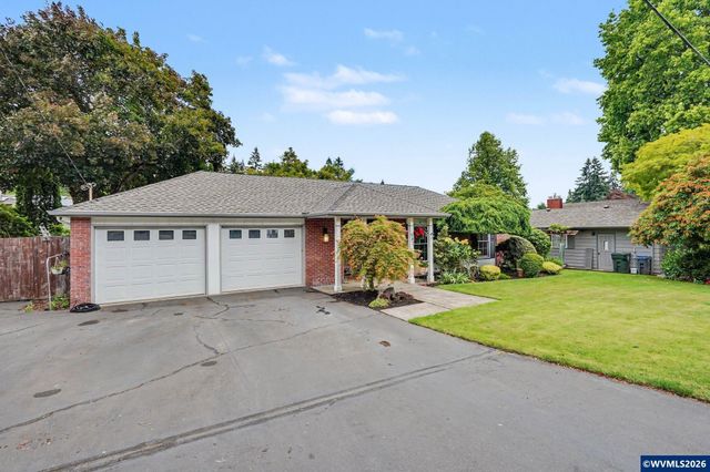 587 Snow White Wy SE, Salem, OR 97302