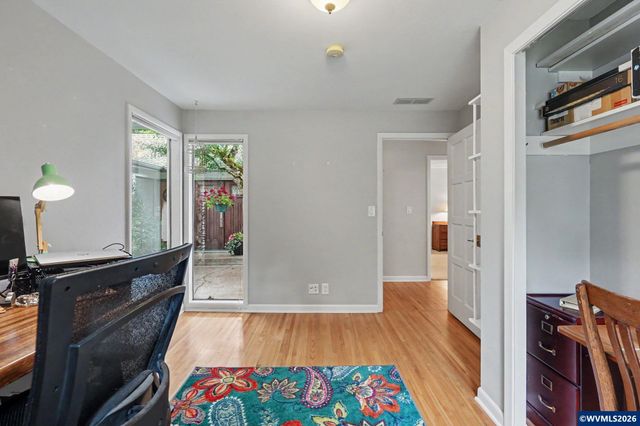 587 Snow White Wy SE, Salem, OR 97302