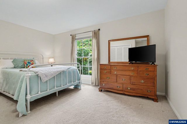 587 Snow White Wy SE, Salem, OR 97302