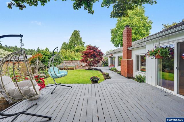 587 Snow White Wy SE, Salem, OR 97302