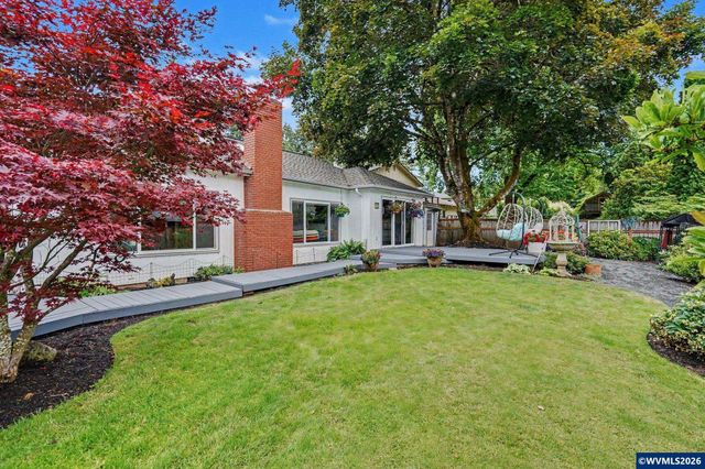587 Snow White Wy SE, Salem, OR 97302