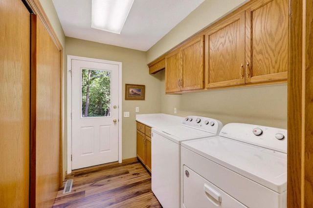 8766 Colby Road, Mount Horeb, WI 53572
