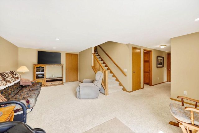 8766 Colby Road, Mount Horeb, WI 53572