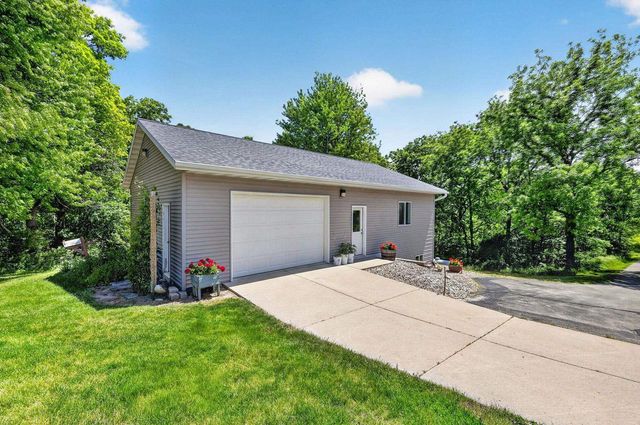 8766 Colby Road, Mount Horeb, WI 53572