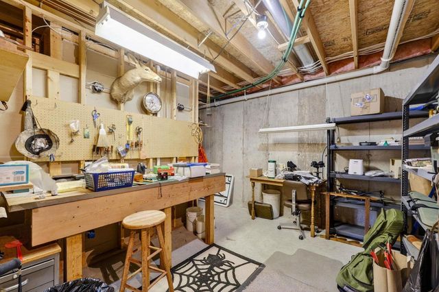 8766 Colby Road, Mount Horeb, WI 53572