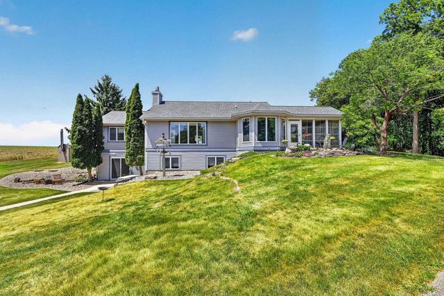 8766 Colby Road, Mount Horeb, WI 53572