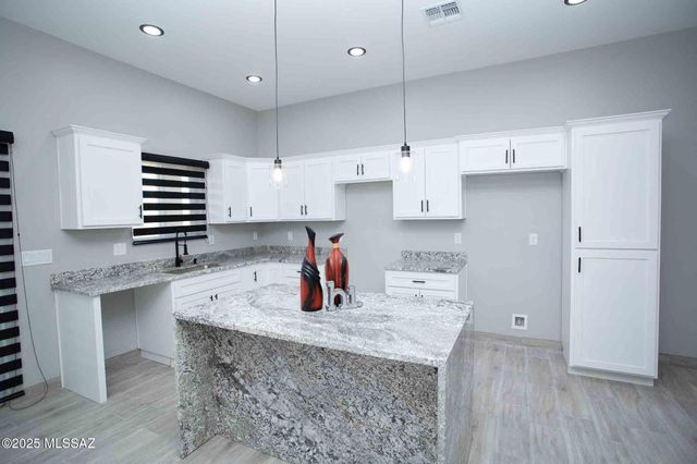 44 Camino India, Rio Rico, AZ 85648