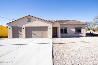 44 Camino India, Rio Rico, AZ 85648