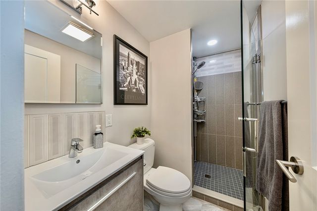 320 Fort Duquesne Blvd 19L, Downtown Pgh, PA 15222