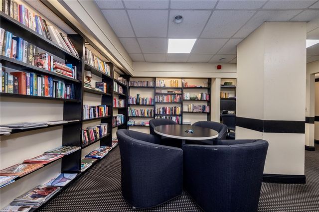 320 Fort Duquesne Blvd 19L, Downtown Pgh, PA 15222