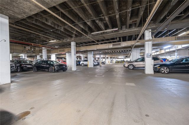 320 Fort Duquesne Blvd 19L, Downtown Pgh, PA 15222