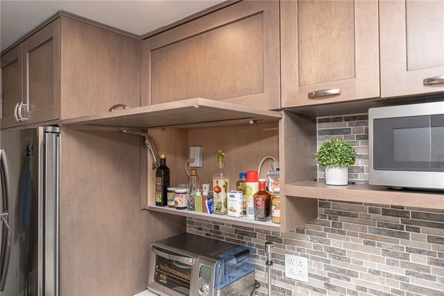 320 Fort Duquesne Blvd 19L, Downtown Pgh, PA 15222