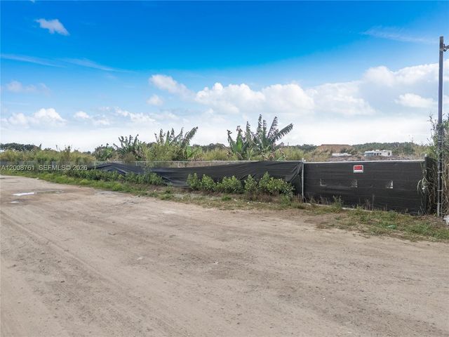 15202 SW 194th Ave, Miami, FL 33196