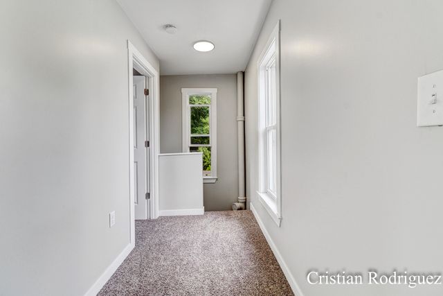 243 Fairbanks Street Ne, City Of Grand Rapids, MI 49503