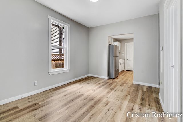 243 Fairbanks Street Ne, City Of Grand Rapids, MI 49503