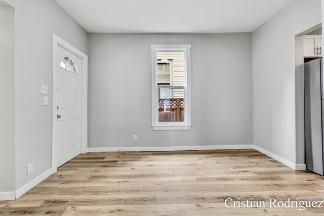 243 Fairbanks Street Ne, City Of Grand Rapids, MI 49503
