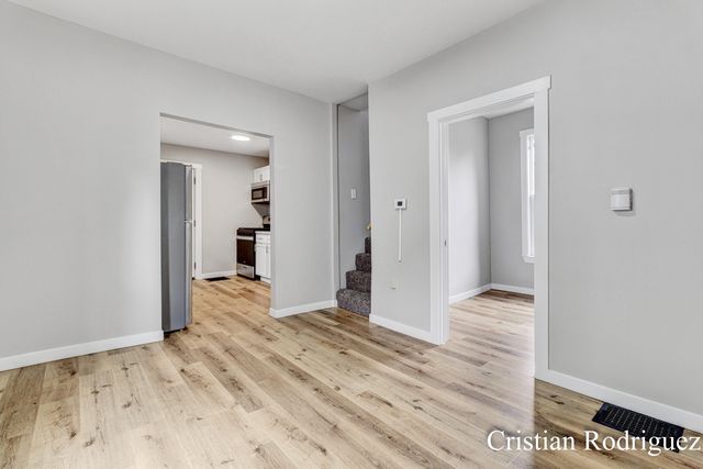 243 Fairbanks Street Ne, City Of Grand Rapids, MI 49503