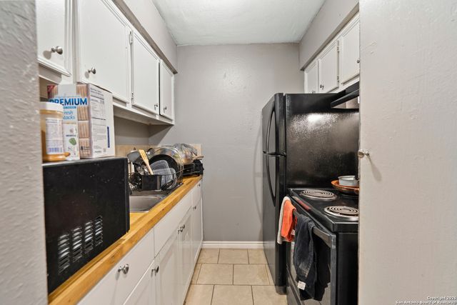 3122 Culebra Rd Apt 104, San Antonio, TX 78228