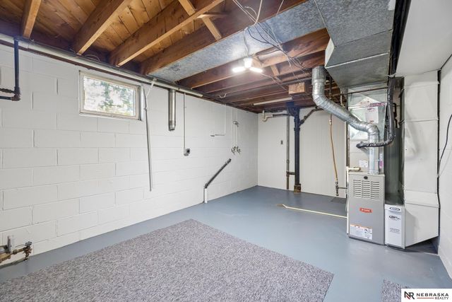 6021 Lexington Avenue, Lincoln, NE 68505
