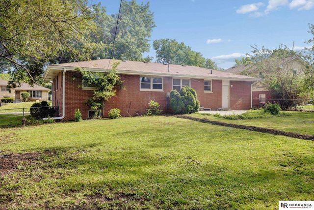 6021 Lexington Avenue, Lincoln, NE 68505