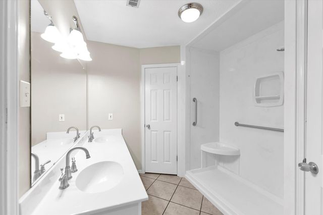 361 Forest Lane, Huntsville, TX 77340
