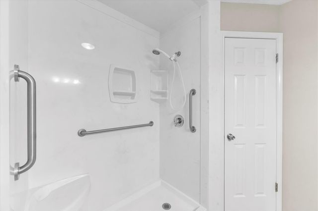 361 Forest Lane, Huntsville, TX 77340