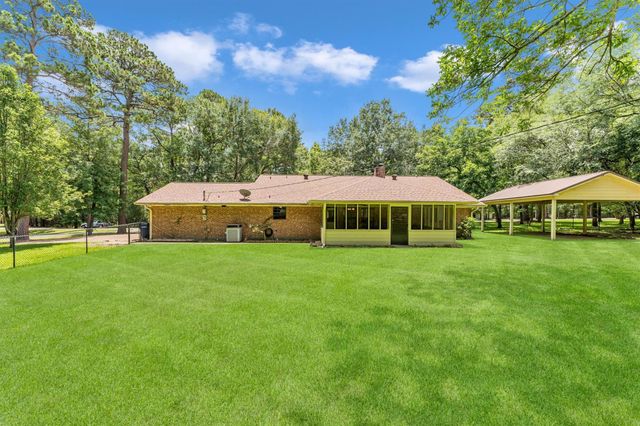 361 Forest Lane, Huntsville, TX 77340