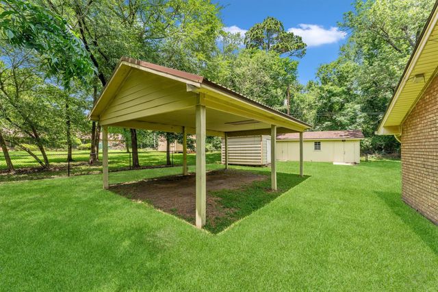 361 Forest Lane, Huntsville, TX 77340