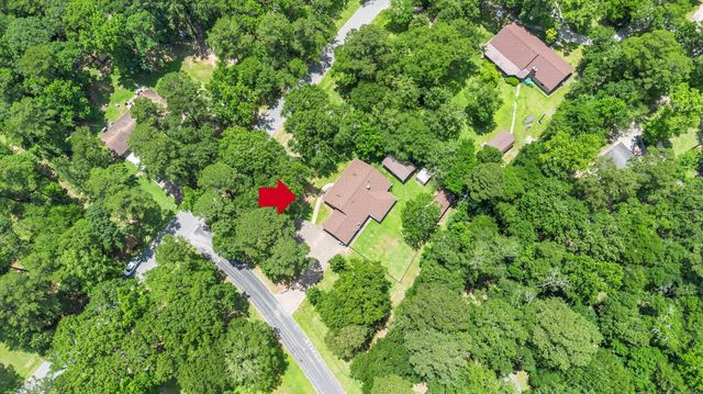 361 Forest Lane, Huntsville, TX 77340