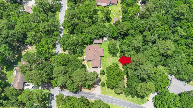 361 Forest Lane, Huntsville, TX 77340