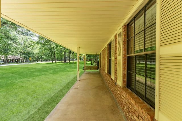 361 Forest Lane, Huntsville, TX 77340