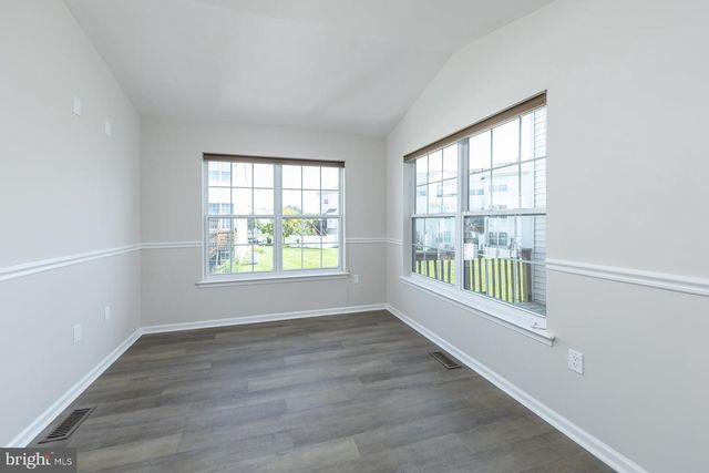 1042 BUCKINGHAM DR, West Deptford Twp, NJ 08086