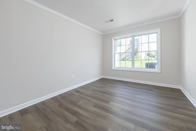 1042 BUCKINGHAM DR, West Deptford Twp, NJ 08086