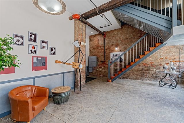 1260 4th Street W 604, Cleveland, OH 44114