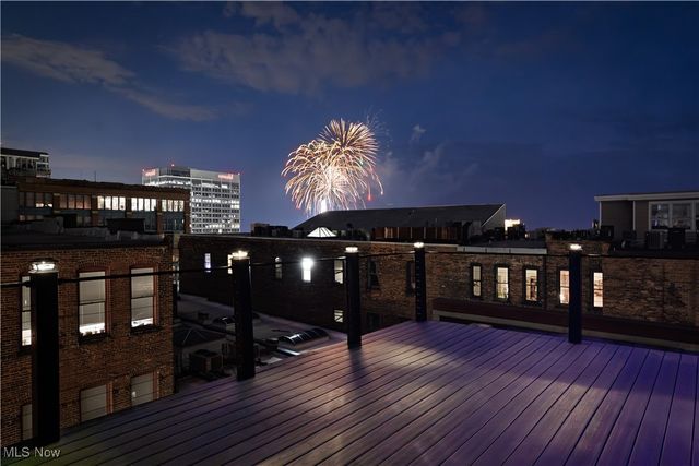 1260 4th Street W 604, Cleveland, OH 44114