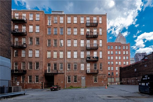 1260 4th Street W 604, Cleveland, OH 44114