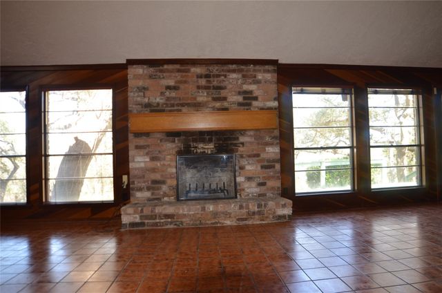 708 Catamaran Circle, Blessing, TX 77419