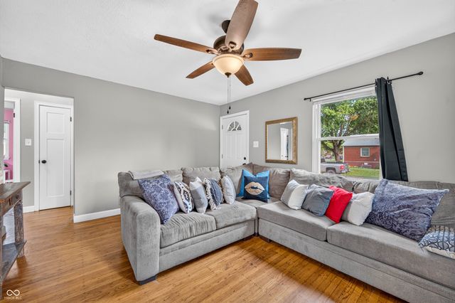 6043 Ivanhoe Street, Indianapolis, IN 46219
