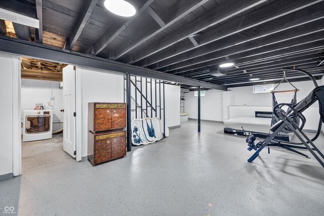 6043 Ivanhoe Street, Indianapolis, IN 46219