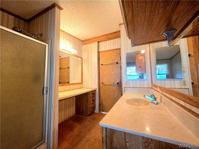 1860 E Devlin Avenue, Kingman, AZ 86409